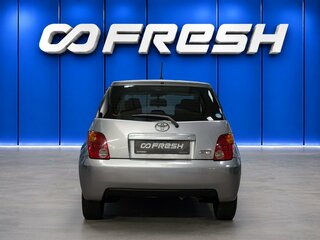 2004 Toyota Ist I, серый, 560000 рублей, вид 4