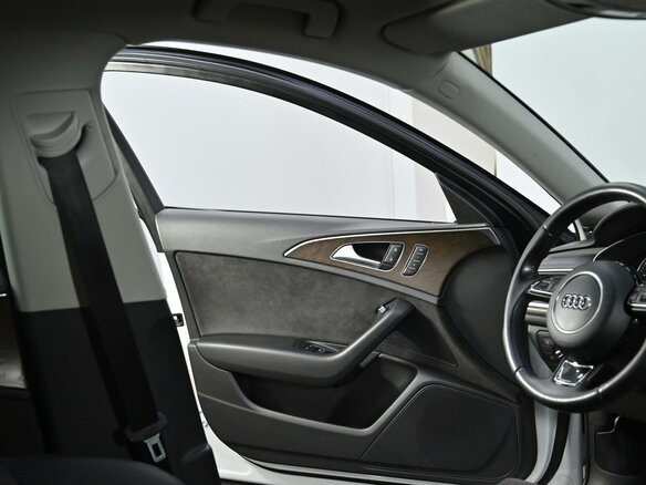2015 Audi A6 IV (C7) Рестайлинг, белый - вид 8