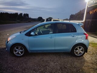 2006 Toyota Vitz II (XP90), голубой, 370000 рублей, вид 4
