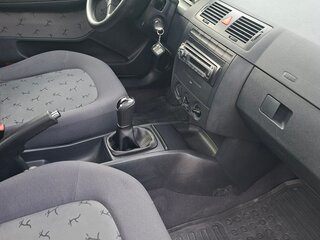 2003 Skoda Fabia I, серый, 450000 рублей, вид 5