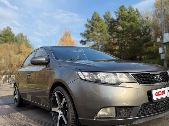 2011 Kia Cerato 6-speed II, серый, 930000 рублей - вид 3