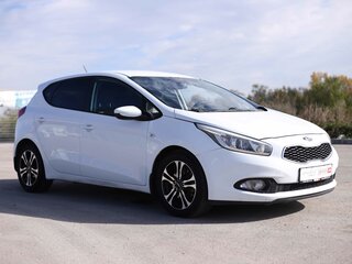 2013 Kia Ceed II, белый, 1078020 рублей, вид 3