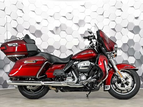 2017 Harley-Davidson Ultra Limited, красный, 1749000 рублей, вид 3