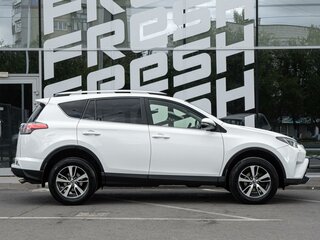 2016 Toyota RAV4 IV (XA40) Рестайлинг, белый, 2172600 рублей, вид 5