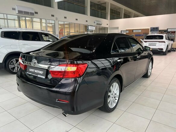 2012 Toyota Camry VII (XV50), чёрный, 1495000 рублей - вид 5