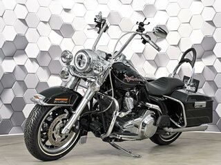 2008 Harley-Davidson Road King, чёрный, 877000 рублей, вид 2