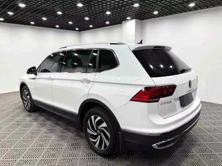 2022 Volkswagen Tiguan L II Рестайлинг (China Market), белый, 2550000 рублей, вид 4