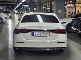 2024 Mercedes-Benz E-Класс 300 VI (W214, S214), белый, 7710000 рублей, вид 3