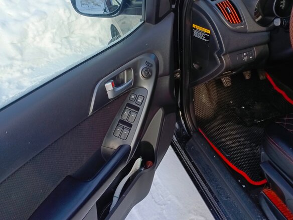 2011 Kia Cerato 6-speed II, чёрный, 850000 рублей - вид 14