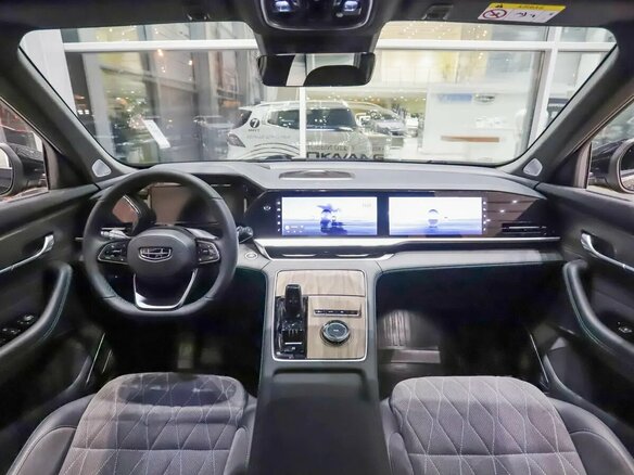 2026 Geely Monjaro I Рестайлинг, чёрный, 4955000 рублей - вид 16