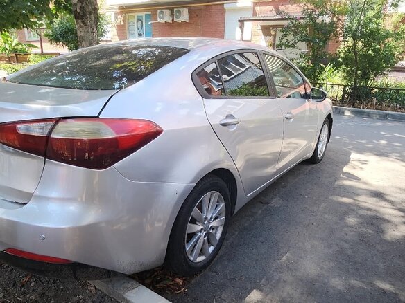 2014 Kia Cerato III, серебристый - вид 3