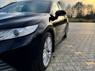 2018 Toyota Camry VIII (XV70), чёрный, 2399000 рублей, вид 4
