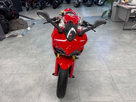 2018 Ducati Supersport, красный, 950000 рублей, вид 3