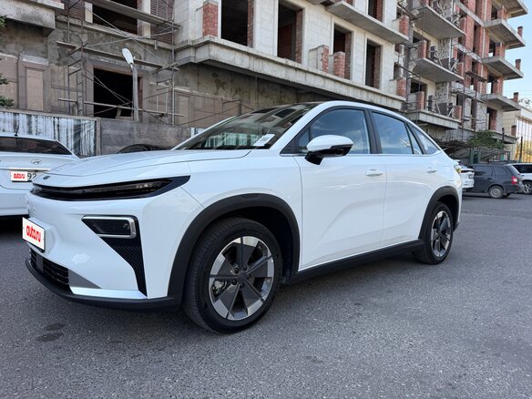 2026 Geely Boyue REV 50 kWh, белый, 2240000 рублей - вид 5