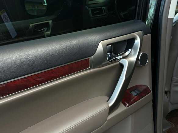 2011 Lexus GX 460 II, чёрный, 3200000 рублей - вид 14