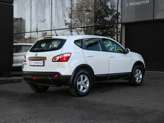 2012 Nissan Qashqai I Рестайлинг, белый, 1270000 рублей, вид 4