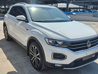 2021 Volkswagen T-Roc I (China Market), белый, 1610000 рублей, вид 3