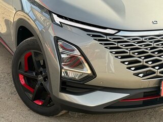 2024 Omoda C5 I, серый, 1875000 рублей, вид 2