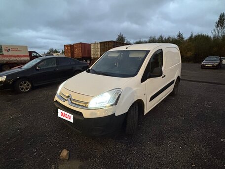 2014 Citroen Berlingo, белый, 700000 рублей, вид 3