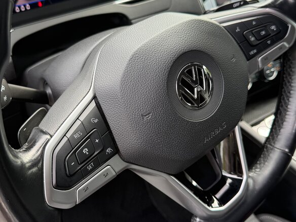 2019 Volkswagen Passat B8 Рестайлинг, белый, 2530000 рублей - вид 24