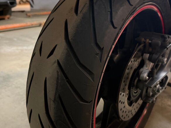 2016 Yamaha MT-09 Tracer (FJ-09), красный, 750000 рублей - вид 15