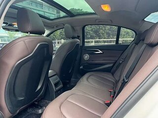 2023 BMW 1 серии 120i III (F52) Рестайлинг, белый, 1789000 рублей, вид 5