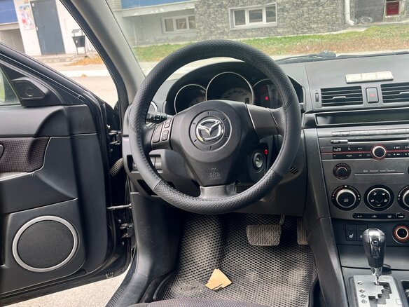 2006 Mazda 3 I (BK) Рестайлинг, чёрный, 480000 рублей - вид 4