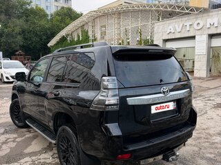 2013 Toyota Land Cruiser Prado 150 Series, чёрный, 2870000 рублей, вид 3