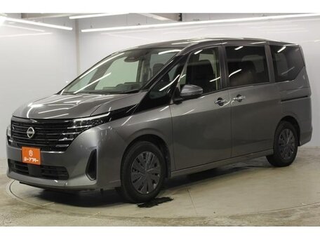 Nissan Serena VI (C28)