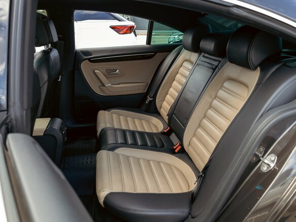 2013 Volkswagen Passat CC I Рестайлинг, коричневый, 1595000 рублей - вид 16