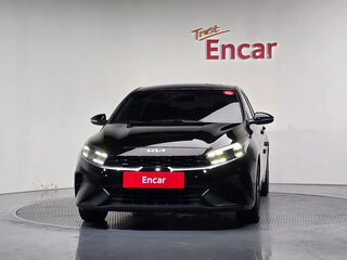 2023 Kia K3 II Рестайлинг, чёрный, 1724000 рублей, вид 3