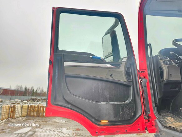 2020 MAN TGS, красный, 8501000 рублей - вид 8