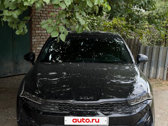 2021 Kia K5 III, чёрный, 1870000 рублей - вид 2