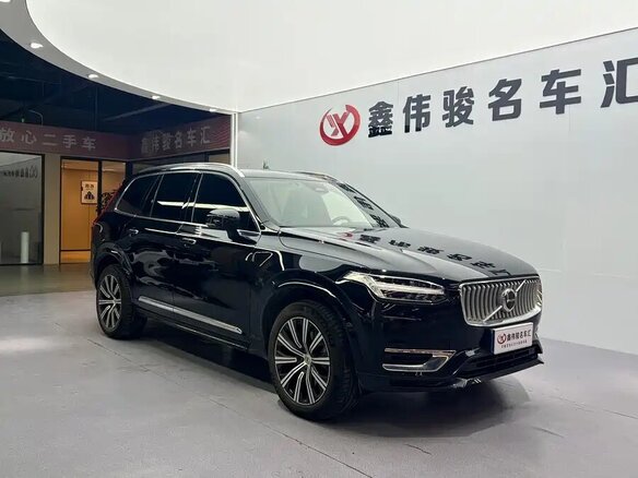 2023 Volvo XC90 II Рестайлинг 1, чёрный, 5956508 рублей
