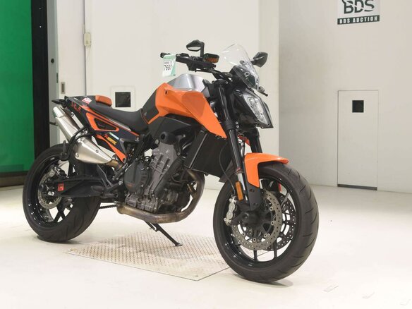 2019 KTM 790 Duke, серебристый, 527000 рублей - вид 2