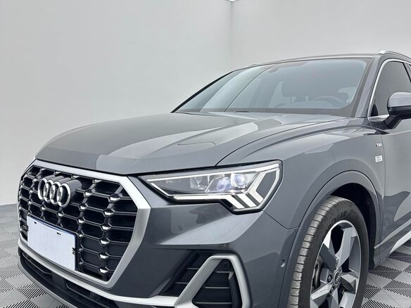 2023 Audi Q3 35 TFSI II (F3), серебристый, 2470000 рублей - вид 12