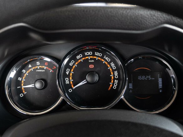 2025 Lada (ВАЗ) Largus I Рестайлинг, серый, 1540000 рублей - вид 18