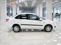 2015 Lada (ВАЗ) Granta I, белый, 399000 рублей - вид 4