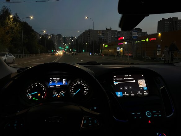 2017 Ford Focus III Рестайлинг, серый, 1200000 рублей - вид 22