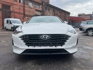 2021 Hyundai Sonata VIII (DN8), белый, 1860000 рублей, вид 2