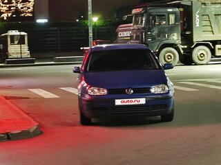 1998 Volkswagen Golf IV, синий, 185000 рублей, вид 2