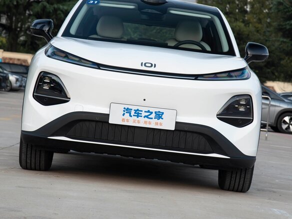 2026 Changan Qiyuan Q05 40.3 kWh II, белый, 2050000 рублей - вид 9