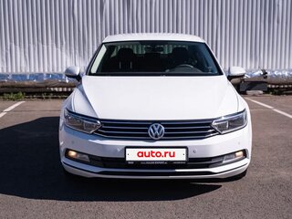 2018 Volkswagen Passat B8, белый, 1350000 рублей, вид 2