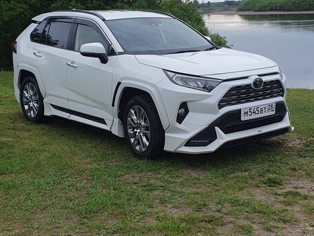 2020 Toyota RAV4 V (XA50), белый, 2930000 рублей, вид 1