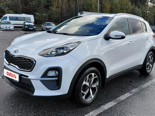 2022 Kia Sportage IV Рестайлинг, белый, 2950000 рублей, вид 2