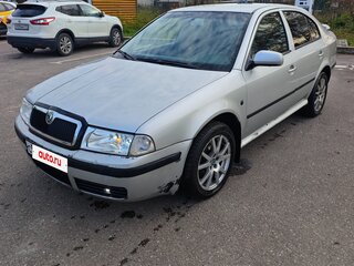 2001 Skoda Octavia I (A4) Рестайлинг, серебристый, 400000 рублей, вид 2