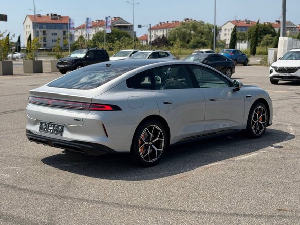 2026 Changan Qiyuan A06 28.39 kWh, серебристый, 2549990 рублей - вид 3