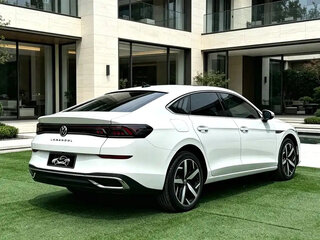 2022 Volkswagen Lamando L II, белый, 1800000 рублей, вид 4