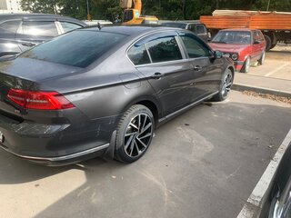 2017 Volkswagen Passat B8, чёрный, 1790000 рублей, вид 3