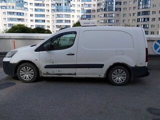 2014 Citroen Berlingo II Рестайлинг, белый, 550000 рублей, вид 3